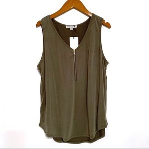 Green Envelope Tank Zipper Front Sz L NWT